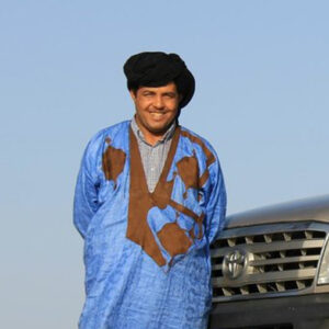 Mokhtar Manager of desert vie